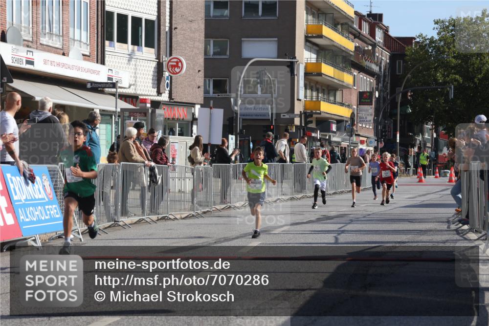 15.09.2024 - PSD Bank Halbmarathon Michael Strokosch http://msf.ph/oto/7070286 15.09.2024 10:26:18 Ziel 9, 86, 88, 116, 118, 143, 144, 181, 188, 200, 216, 242, 251, 295 meine-sportfotos.de