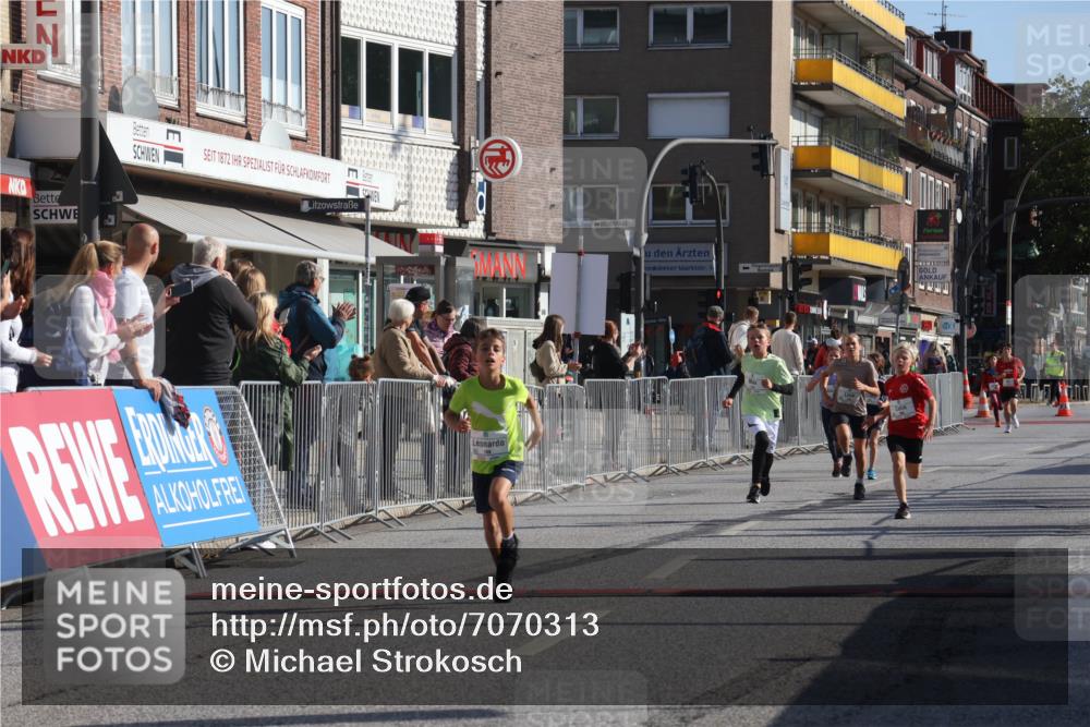 15.09.2024 - PSD Bank Halbmarathon Michael Strokosch http://msf.ph/oto/7070313 15.09.2024 10:26:20 Ziel 9, 86, 88, 116, 118, 143, 144, 181, 188, 200, 216, 242, 251, 295 meine-sportfotos.de