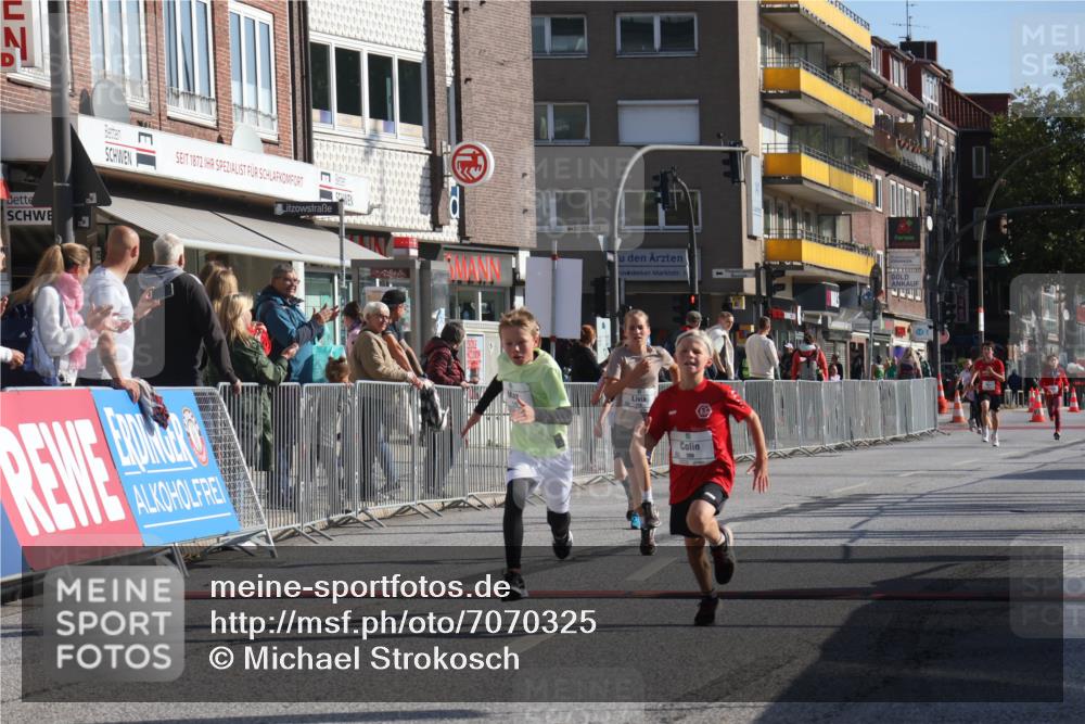 15.09.2024 - PSD Bank Halbmarathon Michael Strokosch http://msf.ph/oto/7070325 15.09.2024 10:26:22 Ziel 9, 86, 88, 116, 118, 143, 144, 181, 188, 200, 216, 251, 295 meine-sportfotos.de