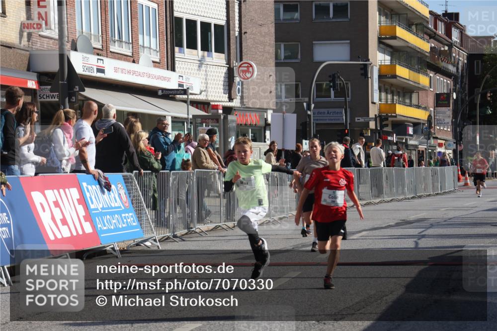 15.09.2024 - PSD Bank Halbmarathon Michael Strokosch http://msf.ph/oto/7070330 15.09.2024 10:26:22 Ziel 9, 86, 88, 116, 118, 143, 144, 181, 188, 200, 216, 251, 295 meine-sportfotos.de