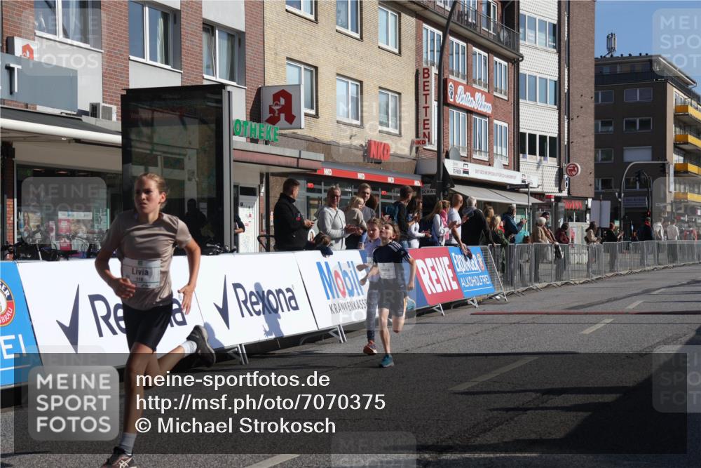 15.09.2024 - PSD Bank Halbmarathon Michael Strokosch http://msf.ph/oto/7070375 15.09.2024 10:26:25 Ziel 9, 86, 88, 116, 118, 143, 144, 188, 200, 216, 251, 295 meine-sportfotos.de