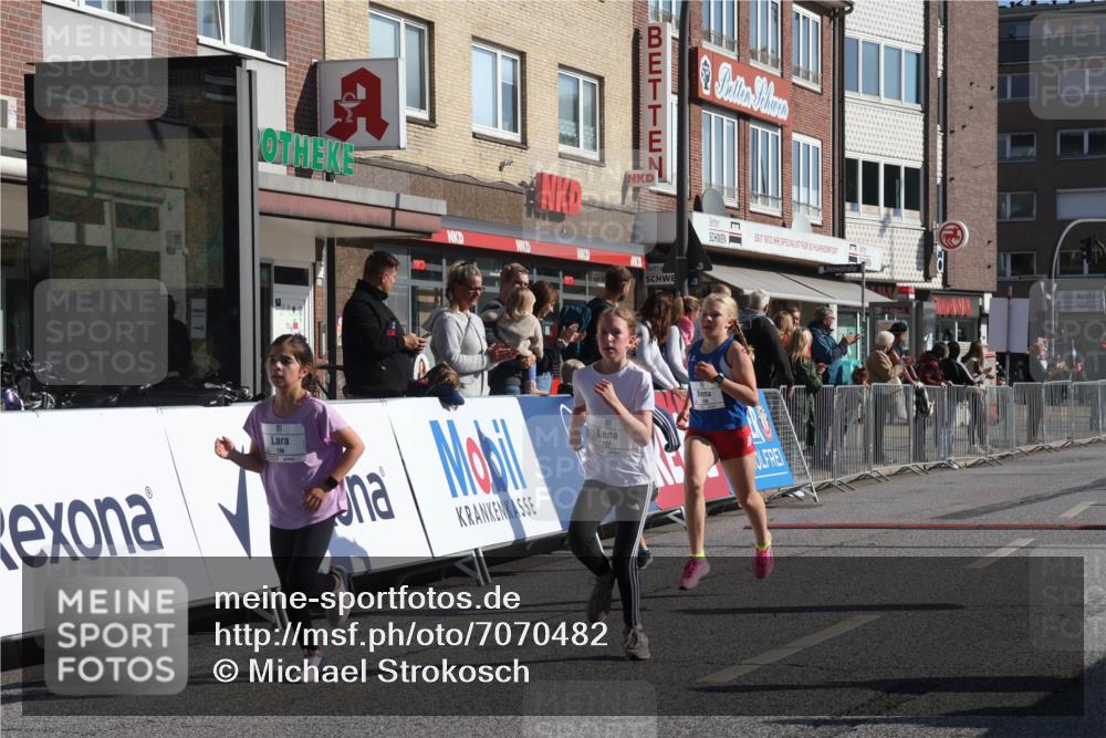 15.09.2024 - PSD Bank Halbmarathon Michael Strokosch http://msf.ph/oto/7070482 15.09.2024 10:26:38 Ziel 134, 143, 173, 196, 209, 212, 229, 237, 251, 307 meine-sportfotos.de