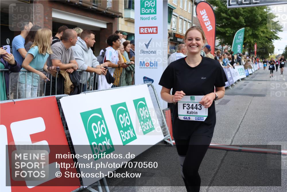 15.09.2024 - PSD Bank Halbmarathon Strokosch-Dieckow http://msf.ph/oto/7070560 15.09.2024 12:23:01 Ziel 2238, 3018, 3036, 3127, 3199, 3282, 3443 meine-sportfotos.de