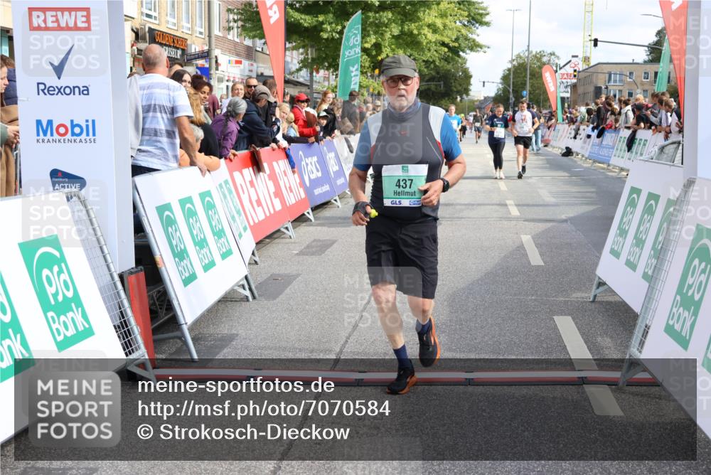 15.09.2024 - PSD Bank Halbmarathon Strokosch-Dieckow http://msf.ph/oto/7070584 15.09.2024 12:31:43 Ziel 1866, 1961, 2887, 3089, 3309 meine-sportfotos.de