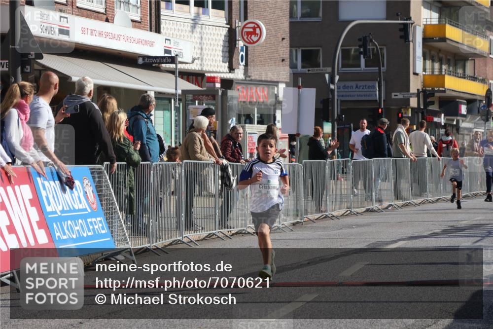 15.09.2024 - PSD Bank Halbmarathon Michael Strokosch http://msf.ph/oto/7070621 15.09.2024 10:26:54 Ziel 18, 42, 69, 75, 82, 215, 270, 284, 294 meine-sportfotos.de