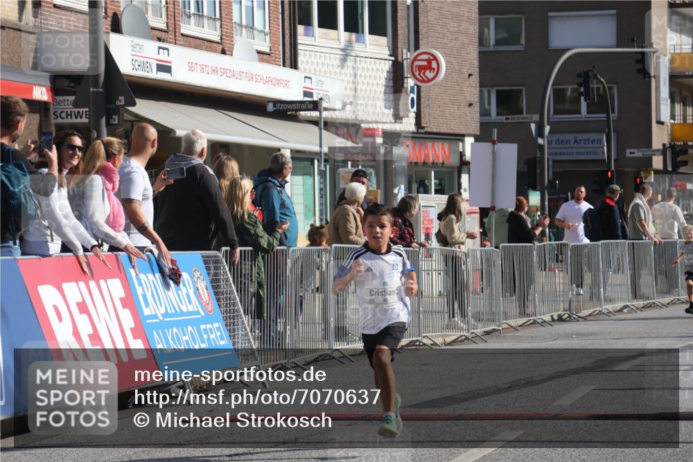 15.09.2024 - PSD Bank Halbmarathon Michael Strokosch http://msf.ph/oto/7070637 15.09.2024 10:26:55 Ziel 18, 42, 69, 75, 82, 215, 270, 284, 294 meine-sportfotos.de