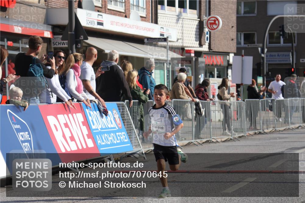 15.09.2024 - PSD Bank Halbmarathon Michael Strokosch http://msf.ph/oto/7070645 15.09.2024 10:26:55 Ziel 18, 42, 69, 75, 82, 215, 270, 284, 294 meine-sportfotos.de