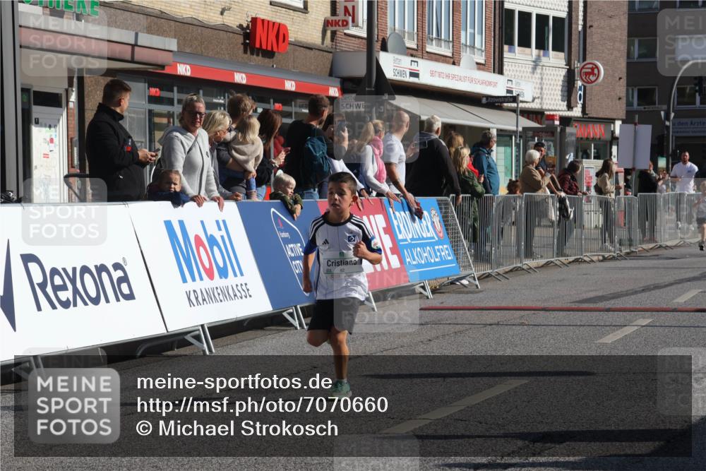 15.09.2024 - PSD Bank Halbmarathon Michael Strokosch http://msf.ph/oto/7070660 15.09.2024 10:26:56 Ziel 18, 42, 69, 75, 82, 167, 215, 270, 284, 294 meine-sportfotos.de