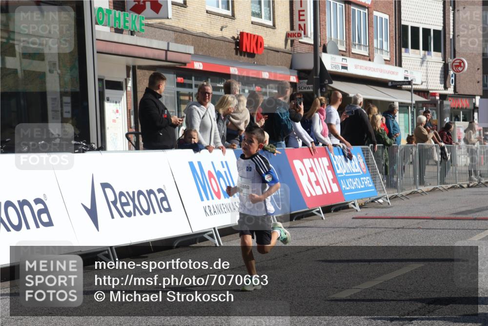 15.09.2024 - PSD Bank Halbmarathon Michael Strokosch http://msf.ph/oto/7070663 15.09.2024 10:26:57 Ziel 18, 42, 69, 75, 82, 167, 215, 270, 284, 294 meine-sportfotos.de