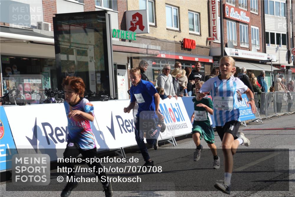 15.09.2024 - PSD Bank Halbmarathon Michael Strokosch http://msf.ph/oto/7070708 15.09.2024 10:27:02 Ziel 18, 42, 69, 75, 82, 167, 198, 210, 270, 294 meine-sportfotos.de