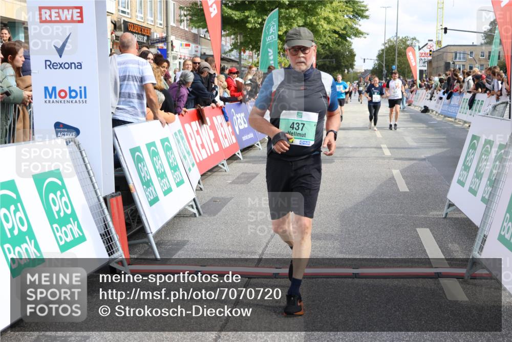 15.09.2024 - PSD Bank Halbmarathon Strokosch-Dieckow http://msf.ph/oto/7070720 15.09.2024 12:31:44 Ziel 1866, 1961, 2887, 3309 meine-sportfotos.de