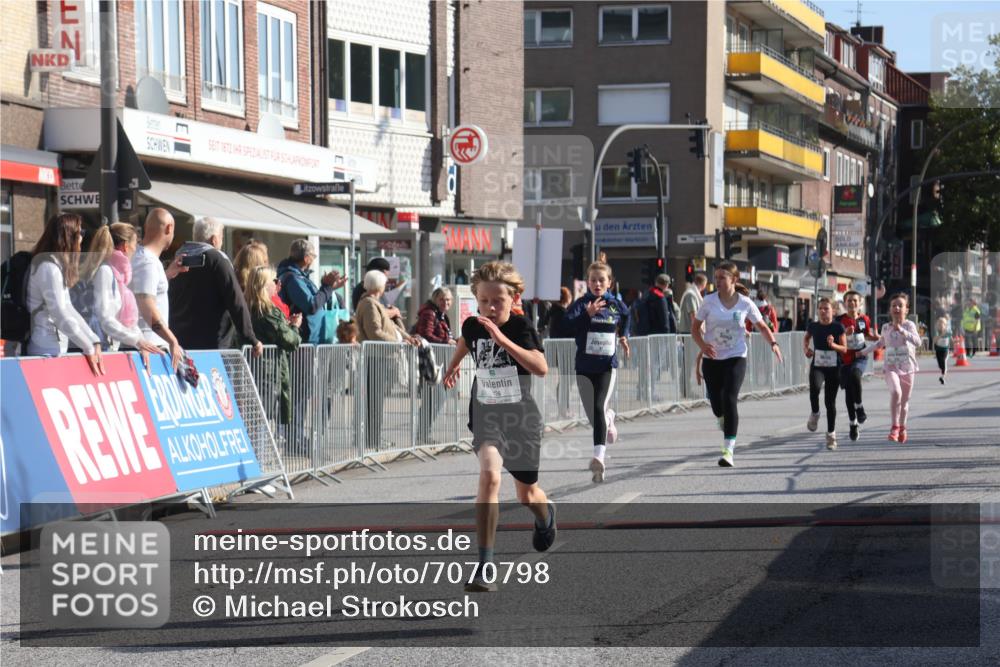 15.09.2024 - PSD Bank Halbmarathon Michael Strokosch http://msf.ph/oto/7070798 15.09.2024 10:27:11 Ziel 18, 48, 75, 82, 87, 136, 139, 167, 198, 210, 219, 268, 270, 272, 294 meine-sportfotos.de