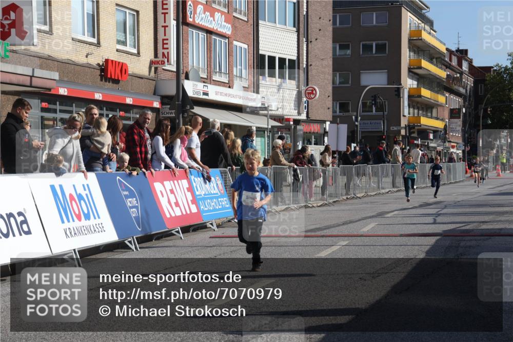 15.09.2024 - PSD Bank Halbmarathon Michael Strokosch http://msf.ph/oto/7070979 15.09.2024 10:27:28 Ziel 8, 48, 122, 125, 139, 159, 174, 204, 219, 233, 272 meine-sportfotos.de