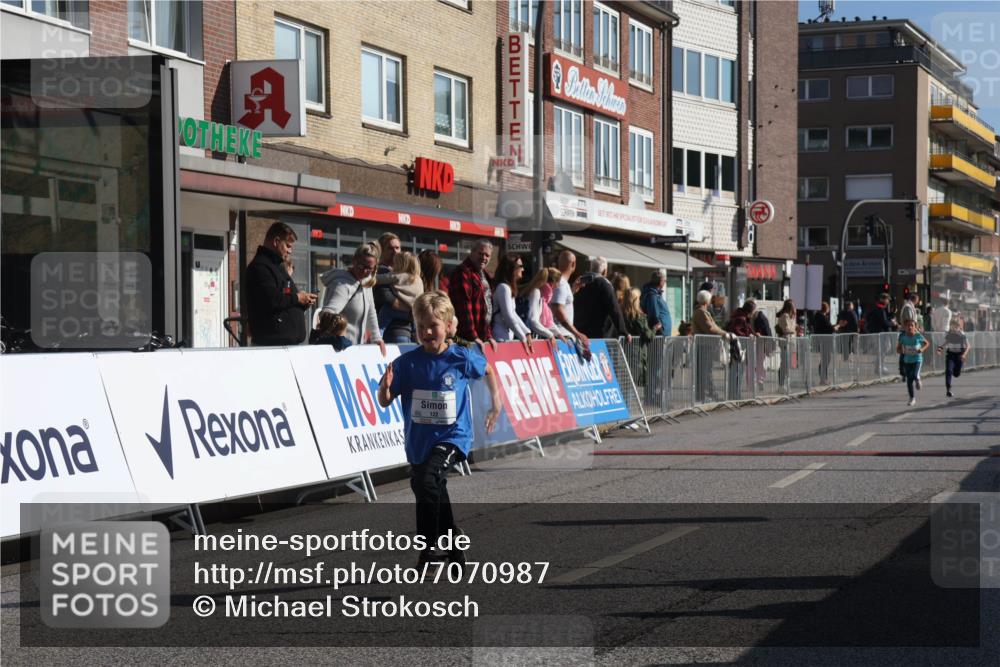 15.09.2024 - PSD Bank Halbmarathon Michael Strokosch http://msf.ph/oto/7070987 15.09.2024 10:27:29 Ziel 8, 48, 122, 125, 159, 174, 204, 233 meine-sportfotos.de