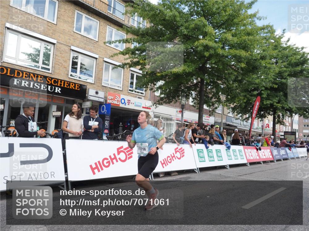 15.09.2024 - PSD Bank Halbmarathon Miley Keyser http://msf.ph/oto/7071061 15.09.2024 12:24:25 Ziel 1765, 1997, 2081, 2527, 3008, 3218, 3256, 3339, 3371, 3452, 3543 meine-sportfotos.de