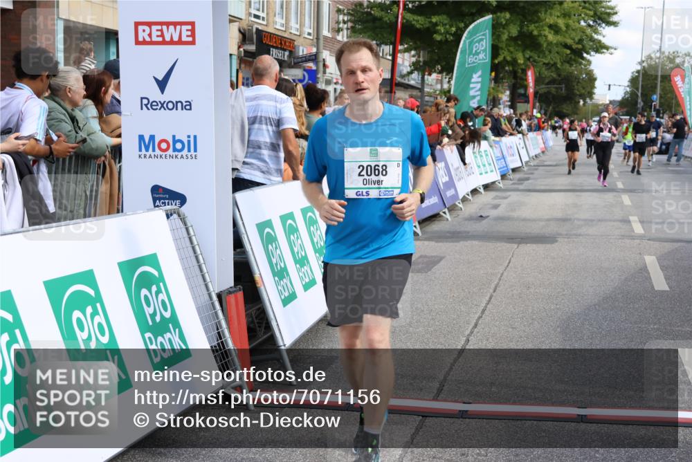 15.09.2024 - PSD Bank Halbmarathon Strokosch-Dieckow http://msf.ph/oto/7071156 15.09.2024 12:31:54 Ziel 1866, 2068, 2887, 3541 meine-sportfotos.de