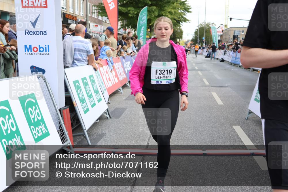 15.09.2024 - PSD Bank Halbmarathon Strokosch-Dieckow http://msf.ph/oto/7071162 15.09.2024 12:23:16 Ziel 2394, 2999, 3219, 3361 meine-sportfotos.de