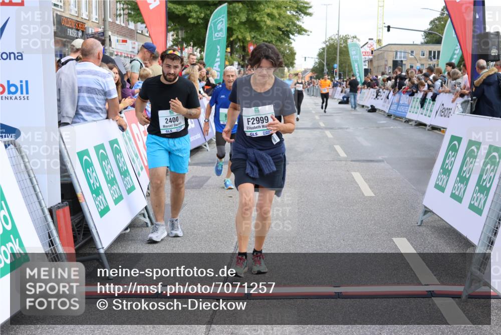 15.09.2024 - PSD Bank Halbmarathon Strokosch-Dieckow http://msf.ph/oto/7071257 15.09.2024 12:23:23 Ziel 803, 2394, 2400, 2933, 2999, 3219, 3320 meine-sportfotos.de