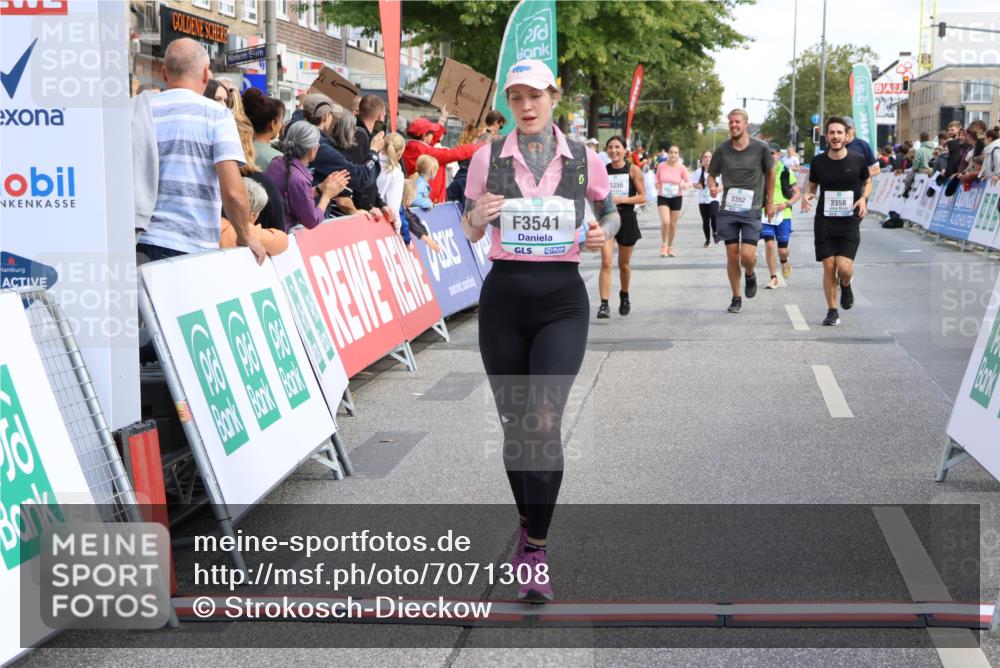 15.09.2024 - PSD Bank Halbmarathon Strokosch-Dieckow http://msf.ph/oto/7071308 15.09.2024 12:32:01 Ziel 1866, 2068, 2192, 2352, 2358, 2423, 2887, 3356, 3541 meine-sportfotos.de
