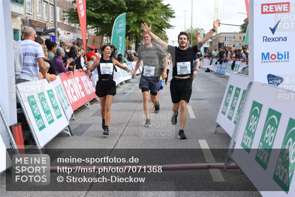 15.09.2024 - PSD Bank Halbmarathon Strokosch-Dieckow http://msf.ph/oto/7071368 15.09.2024 12:32:04 Ziel 2068, 2192, 2352, 2358, 2423, 3014, 3203, 3207, 3356, 3541 meine-sportfotos.de