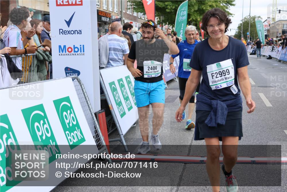 15.09.2024 - PSD Bank Halbmarathon Strokosch-Dieckow http://msf.ph/oto/7071416 15.09.2024 12:23:25 Ziel 803, 2394, 2400, 2933, 2999, 3219, 3320 meine-sportfotos.de