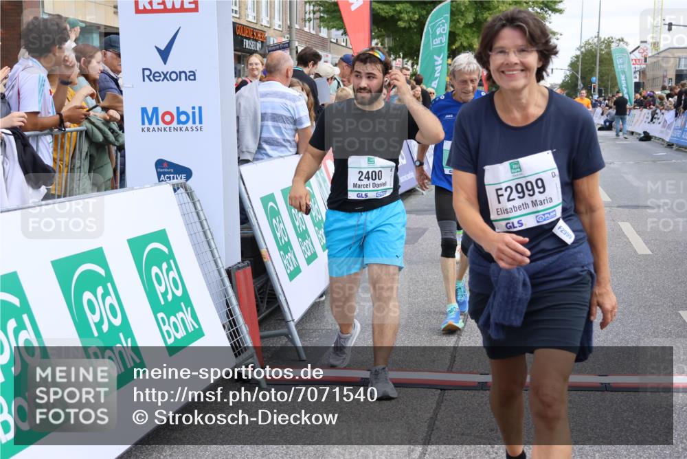 15.09.2024 - PSD Bank Halbmarathon Strokosch-Dieckow http://msf.ph/oto/7071540 15.09.2024 12:23:25 Ziel 803, 2394, 2400, 2933, 2999, 3219, 3320 meine-sportfotos.de