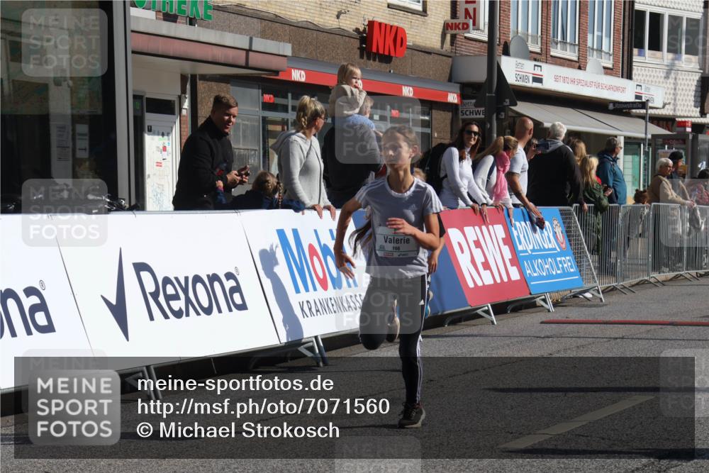 15.09.2024 - PSD Bank Halbmarathon Michael Strokosch http://msf.ph/oto/7071560 15.09.2024 10:28:15 Ziel 45, 84, 89, 94, 132, 135, 149, 161, 166, 208, 217, 258, 262, 285 meine-sportfotos.de