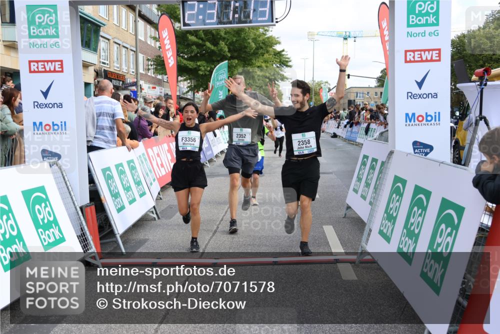 15.09.2024 - PSD Bank Halbmarathon Strokosch-Dieckow http://msf.ph/oto/7071578 15.09.2024 12:32:04 Ziel 2068, 2192, 2352, 2358, 2423, 3014, 3203, 3207, 3356, 3541 meine-sportfotos.de