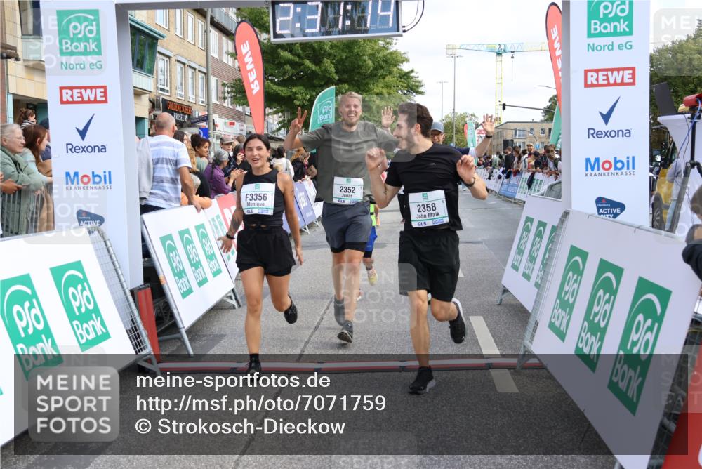 15.09.2024 - PSD Bank Halbmarathon Strokosch-Dieckow http://msf.ph/oto/7071759 15.09.2024 12:32:05 Ziel 2068, 2192, 2352, 2358, 2423, 3014, 3203, 3207, 3356, 3541 meine-sportfotos.de
