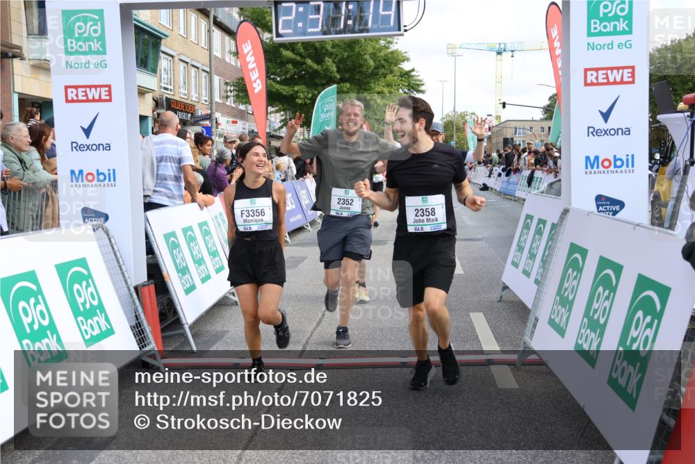 15.09.2024 - PSD Bank Halbmarathon Strokosch-Dieckow http://msf.ph/oto/7071825 15.09.2024 12:32:05 Ziel 2068, 2192, 2352, 2358, 2423, 3014, 3203, 3207, 3356, 3541 meine-sportfotos.de