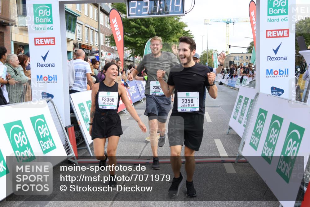 15.09.2024 - PSD Bank Halbmarathon Strokosch-Dieckow http://msf.ph/oto/7071979 15.09.2024 12:32:05 Ziel 2068, 2192, 2352, 2358, 2423, 3014, 3203, 3207, 3356, 3541 meine-sportfotos.de