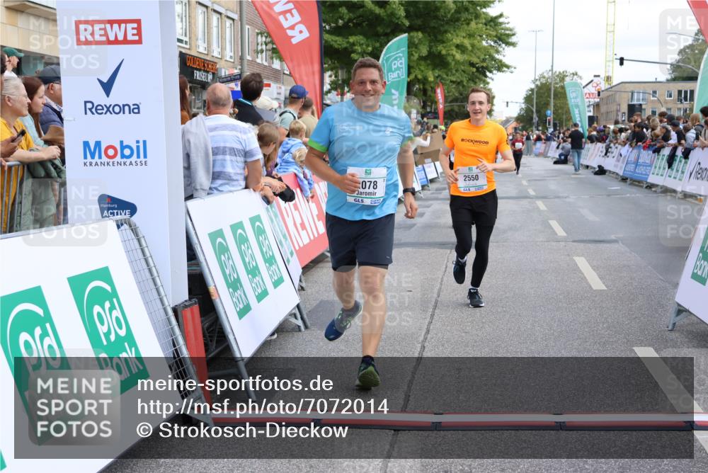 15.09.2024 - PSD Bank Halbmarathon Strokosch-Dieckow http://msf.ph/oto/7072014 15.09.2024 12:23:34 Ziel 803, 2078, 2307, 2400, 2550, 2933, 2999, 3243, 3320, 3370 meine-sportfotos.de