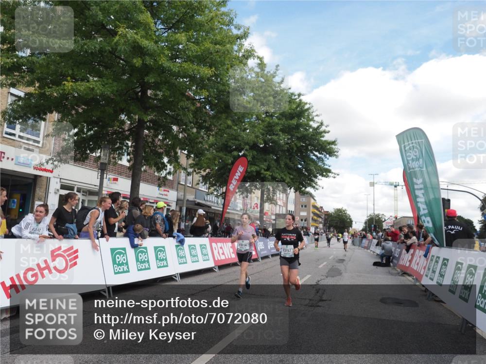 15.09.2024 - PSD Bank Halbmarathon Miley Keyser http://msf.ph/oto/7072080 15.09.2024 12:26:15 Ziel 2183, 2186, 3086, 3156, 3157, 3226, 3281, 3342, 3413 meine-sportfotos.de