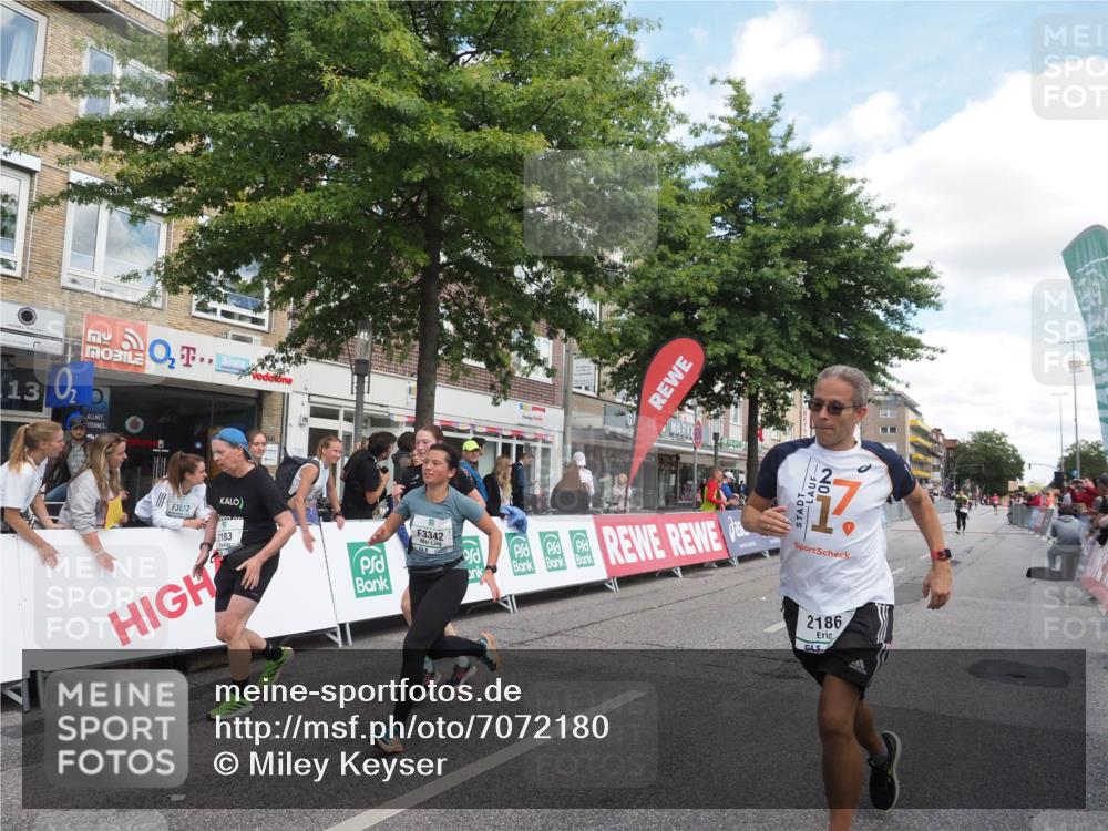 15.09.2024 - PSD Bank Halbmarathon Miley Keyser http://msf.ph/oto/7072180 15.09.2024 12:26:23 Ziel 2183, 2186, 3086, 3156, 3157, 3342, 3413, 3489 meine-sportfotos.de