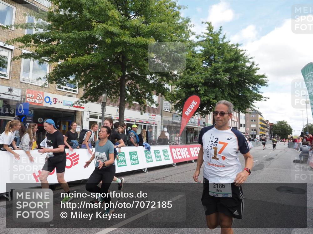 15.09.2024 - PSD Bank Halbmarathon Miley Keyser http://msf.ph/oto/7072185 15.09.2024 12:26:23 Ziel 2183, 2186, 3086, 3156, 3157, 3342, 3413, 3489 meine-sportfotos.de