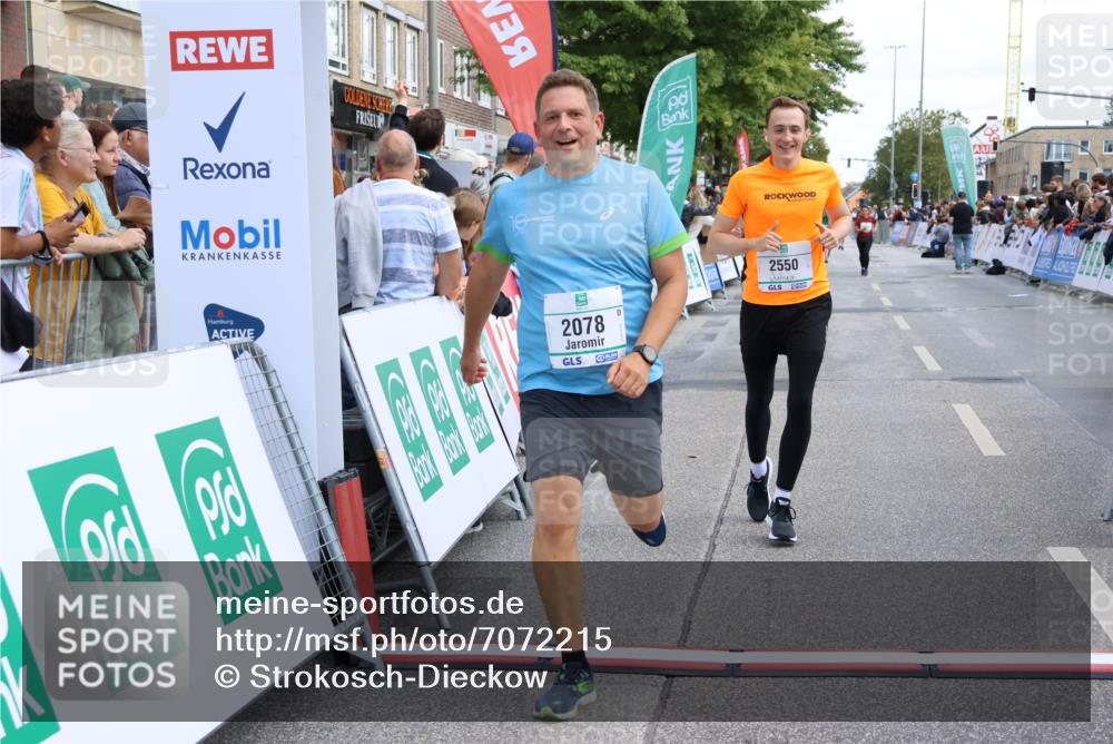 15.09.2024 - PSD Bank Halbmarathon Strokosch-Dieckow http://msf.ph/oto/7072215 15.09.2024 12:23:34 Ziel 803, 2078, 2307, 2400, 2550, 2933, 2999, 3243, 3320, 3370 meine-sportfotos.de