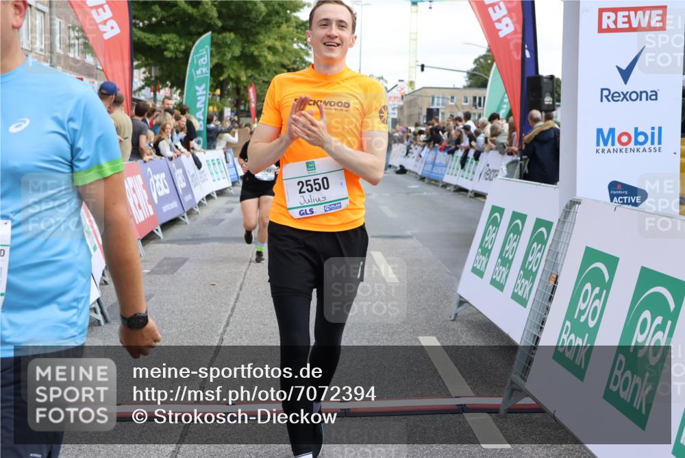 15.09.2024 - PSD Bank Halbmarathon Strokosch-Dieckow http://msf.ph/oto/7072394 15.09.2024 12:23:36 Ziel 803, 2078, 2307, 2400, 2550, 2933, 2999, 3243, 3320, 3370 meine-sportfotos.de