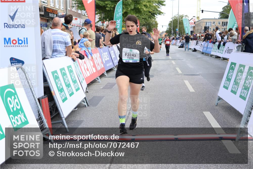15.09.2024 - PSD Bank Halbmarathon Strokosch-Dieckow http://msf.ph/oto/7072467 15.09.2024 12:23:38 Ziel 803, 2078, 2307, 2550, 2933, 3243, 3320, 3370 meine-sportfotos.de