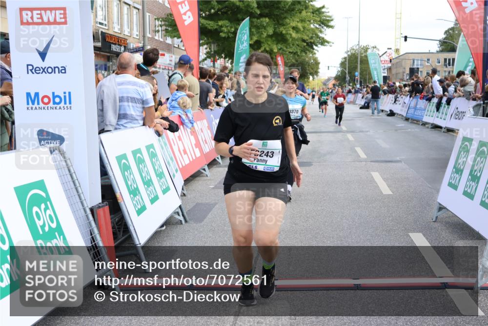 15.09.2024 - PSD Bank Halbmarathon Strokosch-Dieckow http://msf.ph/oto/7072561 15.09.2024 12:23:38 Ziel 803, 2078, 2307, 2550, 2933, 3243, 3320, 3370 meine-sportfotos.de