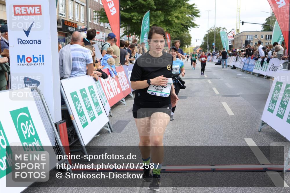 15.09.2024 - PSD Bank Halbmarathon Strokosch-Dieckow http://msf.ph/oto/7072587 15.09.2024 12:23:38 Ziel 803, 2078, 2307, 2550, 2933, 3243, 3320, 3370 meine-sportfotos.de