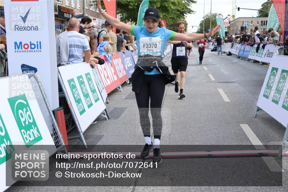 15.09.2024 - PSD Bank Halbmarathon Strokosch-Dieckow http://msf.ph/oto/7072641 15.09.2024 12:23:39 Ziel 2078, 2307, 2550, 2933, 3243, 3320, 3370 meine-sportfotos.de