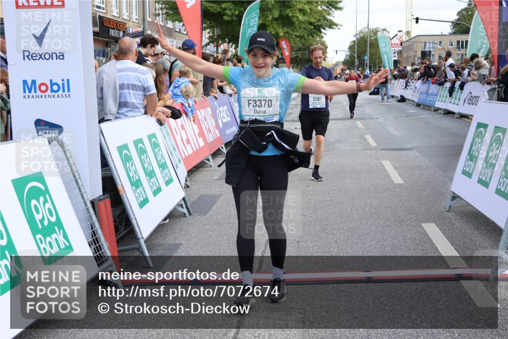 15.09.2024 - PSD Bank Halbmarathon Strokosch-Dieckow http://msf.ph/oto/7072674 15.09.2024 12:23:40 Ziel 2078, 2307, 2550, 3243, 3277, 3320, 3370 meine-sportfotos.de