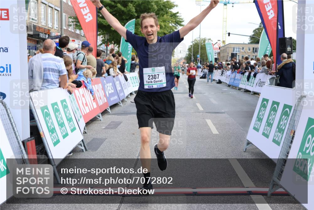 15.09.2024 - PSD Bank Halbmarathon Strokosch-Dieckow http://msf.ph/oto/7072802 15.09.2024 12:23:41 Ziel 987, 2078, 2307, 2550, 3243, 3277, 3320, 3370 meine-sportfotos.de