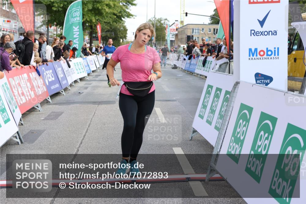 15.09.2024 - PSD Bank Halbmarathon Strokosch-Dieckow http://msf.ph/oto/7072893 15.09.2024 12:32:25 Ziel 2375, 2684, 3104, 3291 meine-sportfotos.de