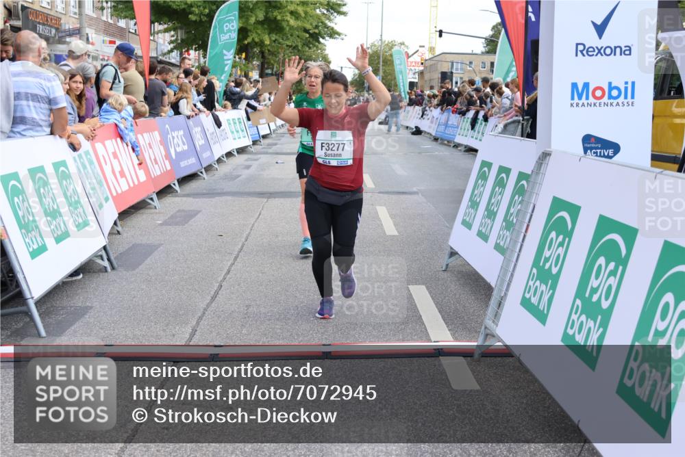 15.09.2024 - PSD Bank Halbmarathon Strokosch-Dieckow http://msf.ph/oto/7072945 15.09.2024 12:23:47 Ziel 987, 2307, 2550, 2981, 3243, 3277, 3370 meine-sportfotos.de
