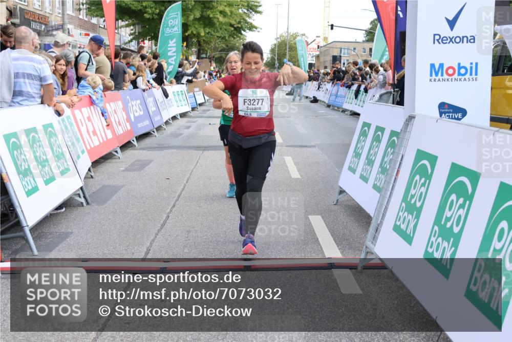 15.09.2024 - PSD Bank Halbmarathon Strokosch-Dieckow http://msf.ph/oto/7073032 15.09.2024 12:23:48 Ziel 987, 2307, 2981, 3002, 3243, 3277, 3370 meine-sportfotos.de