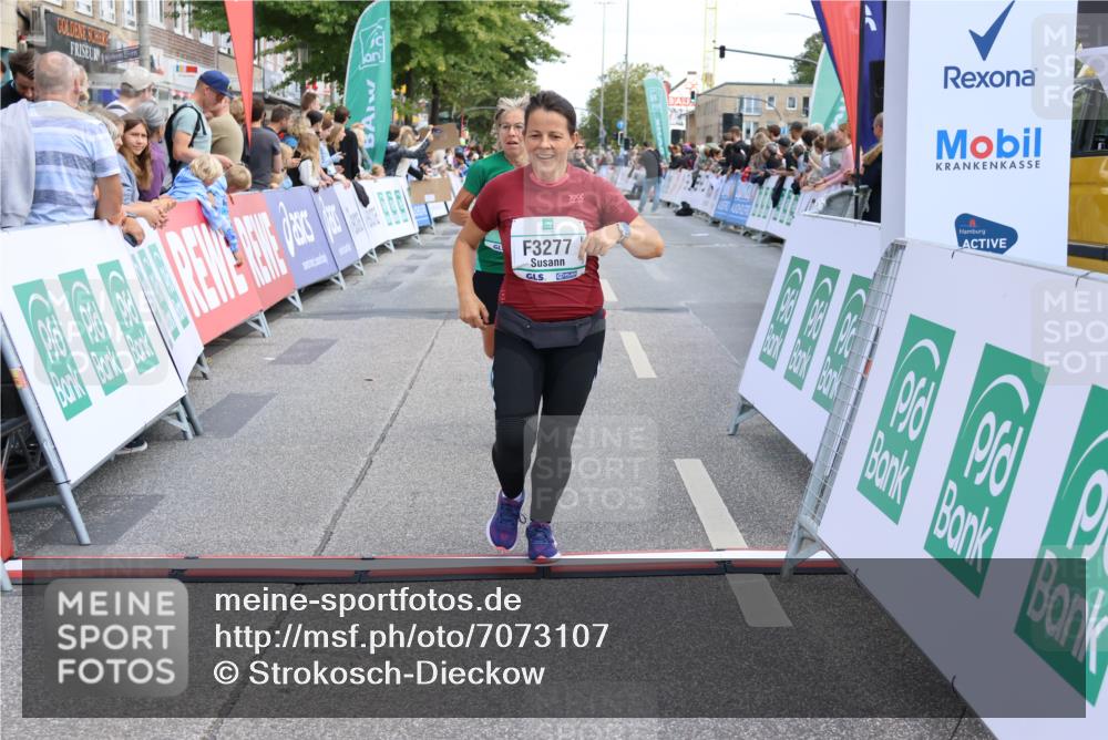 15.09.2024 - PSD Bank Halbmarathon Strokosch-Dieckow http://msf.ph/oto/7073107 15.09.2024 12:23:48 Ziel 987, 2307, 2981, 3002, 3243, 3277, 3370 meine-sportfotos.de