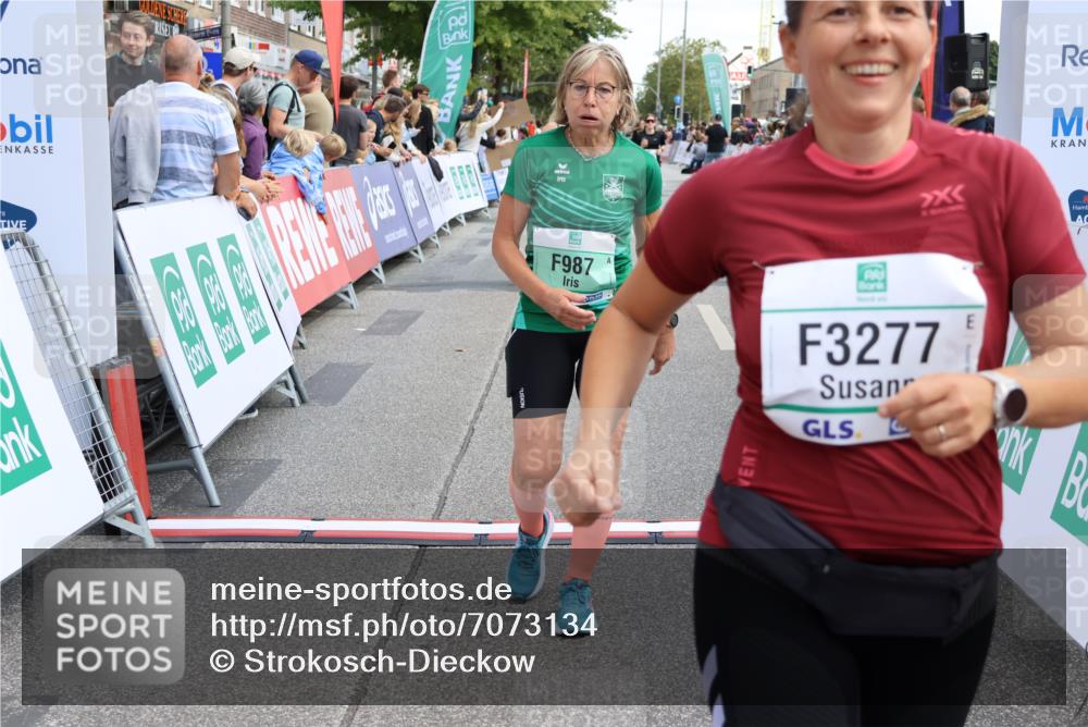 15.09.2024 - PSD Bank Halbmarathon Strokosch-Dieckow http://msf.ph/oto/7073134 15.09.2024 12:23:49 Ziel 987, 2307, 2981, 3002, 3243, 3277, 3370 meine-sportfotos.de