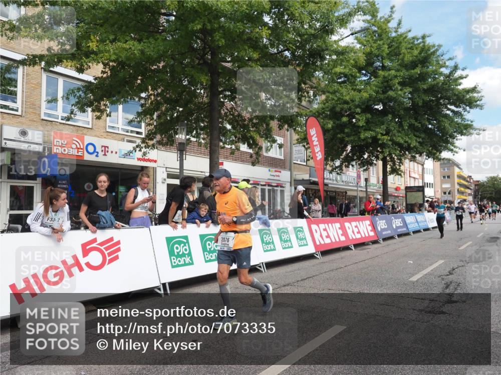 15.09.2024 - PSD Bank Halbmarathon Miley Keyser http://msf.ph/oto/7073335 15.09.2024 12:28:53 Ziel 2076, 2108, 2157, 2288, 2458, 2715, 3057, 3255, 3325, 3442 meine-sportfotos.de