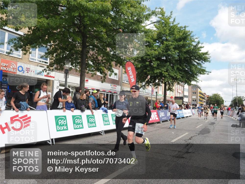 15.09.2024 - PSD Bank Halbmarathon Miley Keyser http://msf.ph/oto/7073402 15.09.2024 12:29:00 Ziel 2075, 2076, 2108, 2157, 2288, 2715, 3057, 3247, 3255, 3266, 3287, 3325, 3401 meine-sportfotos.de